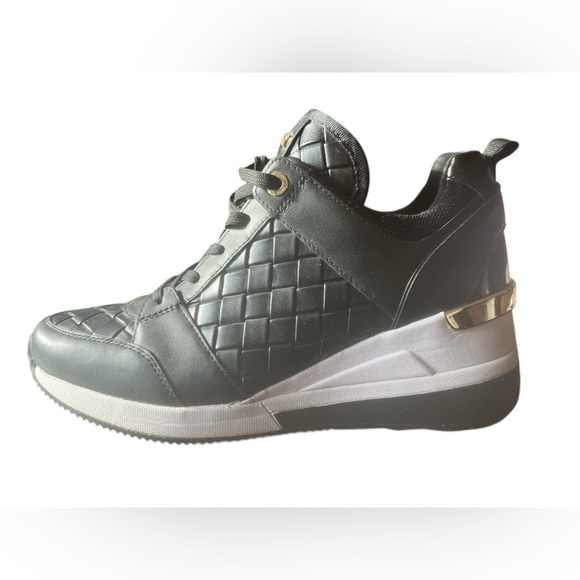 Georgie Woven Leather Trainer - Picture 7 of 9